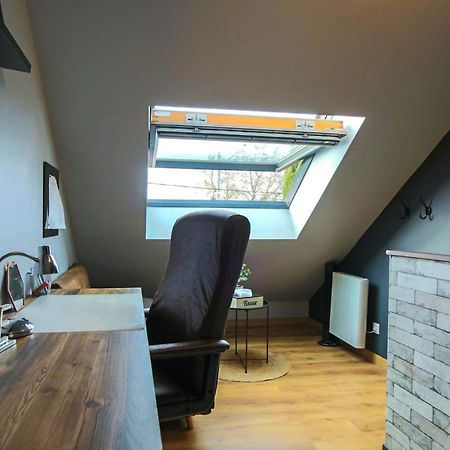 Maisonnette En Duplex Avec Terrasse Breux-Jouy Kültér fotó