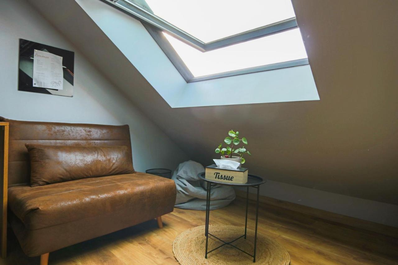 Maisonnette En Duplex Avec Terrasse Breux-Jouy Kültér fotó